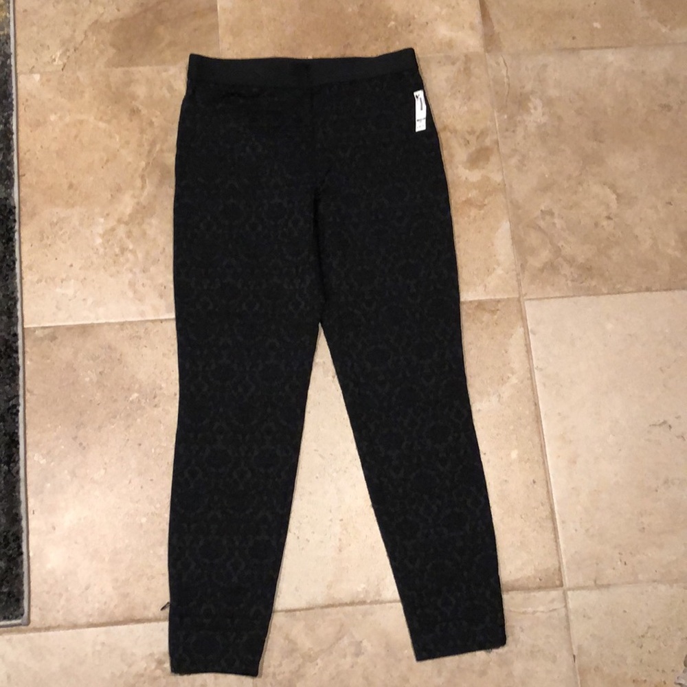 NWT BAILEY 44 BERNSTEIN’S FLORAL TEXTURED PULLON SKINNY PANTS BLACK SZ LARGE